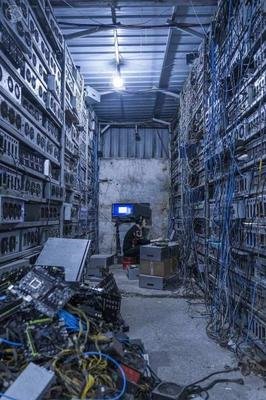 High-tech Dogecoin-Litecoin merged mining farm in Texas
