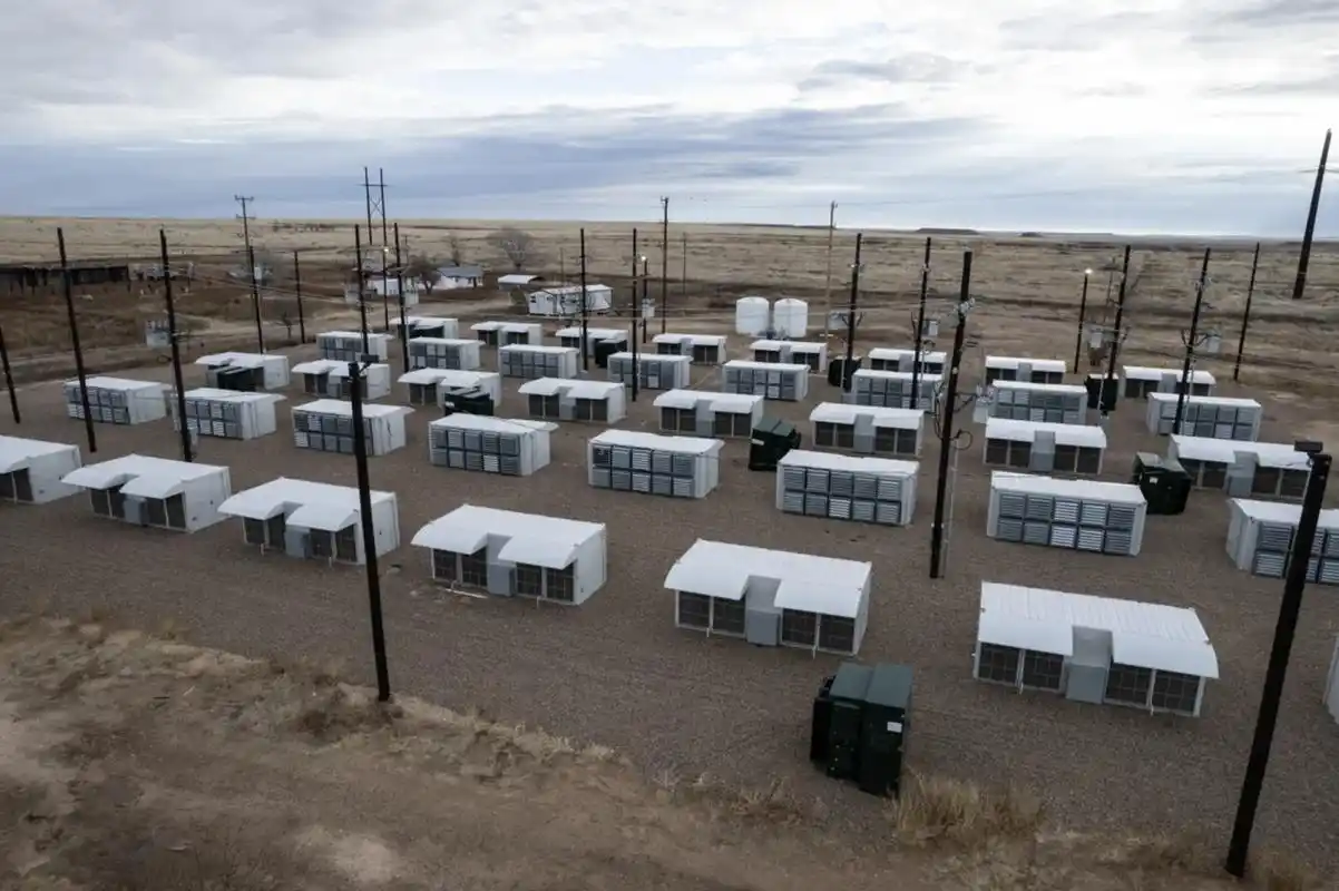 Cooling Systems in Mining Farms